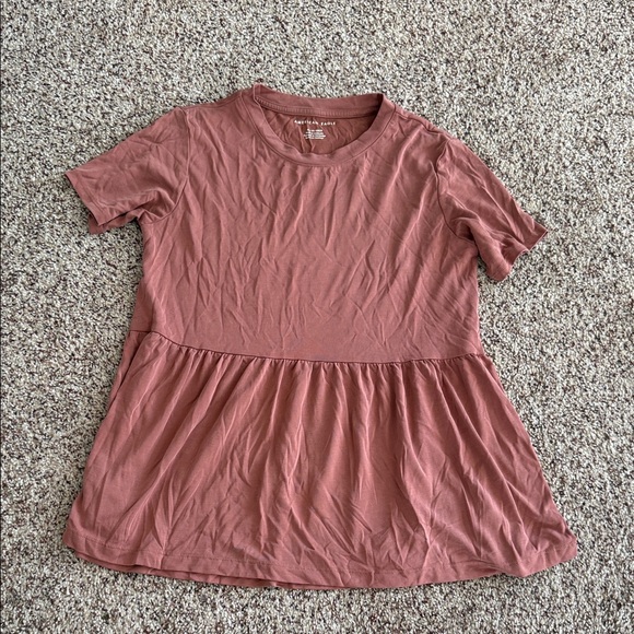 American Eagle Women's Dusty Rose Peplum Top. Size XS - Picture 1 of 2